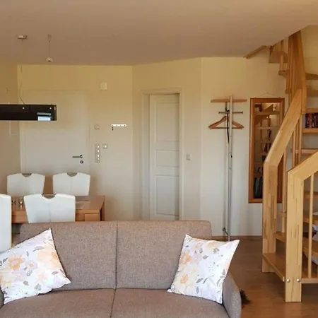 Royal Greetings - Maisonette Im Dg Der Royal *